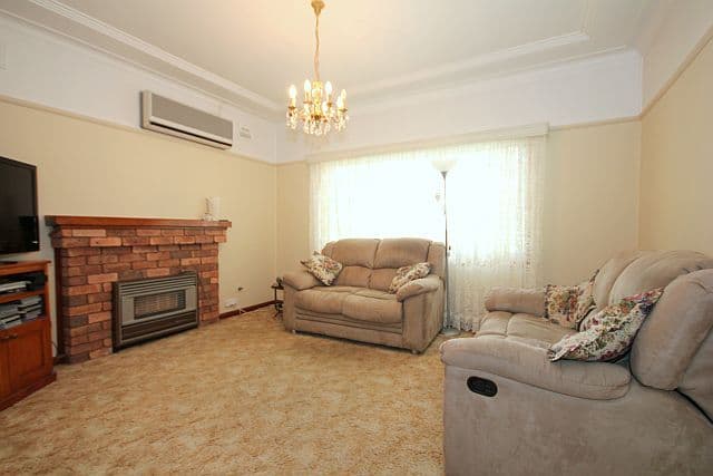 35 Bent Street, CHESTER HILL NSW 2162, Chester Hill - Thumbnail 3