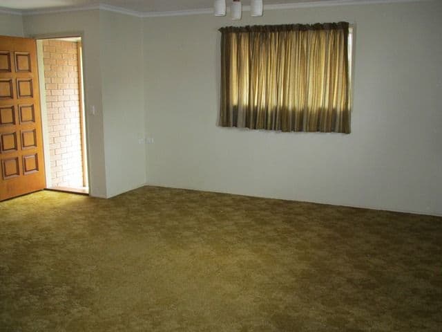 44 Dolphin Avenue, Mermaid Beach QLD 4218, Mermaid Beach - Thumbnail 4