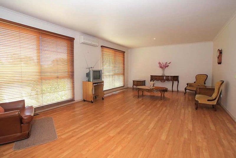 23 Coleman Road, WANTIRNA SOUTH VIC 3152, Wantirna South - Thumbnail 2