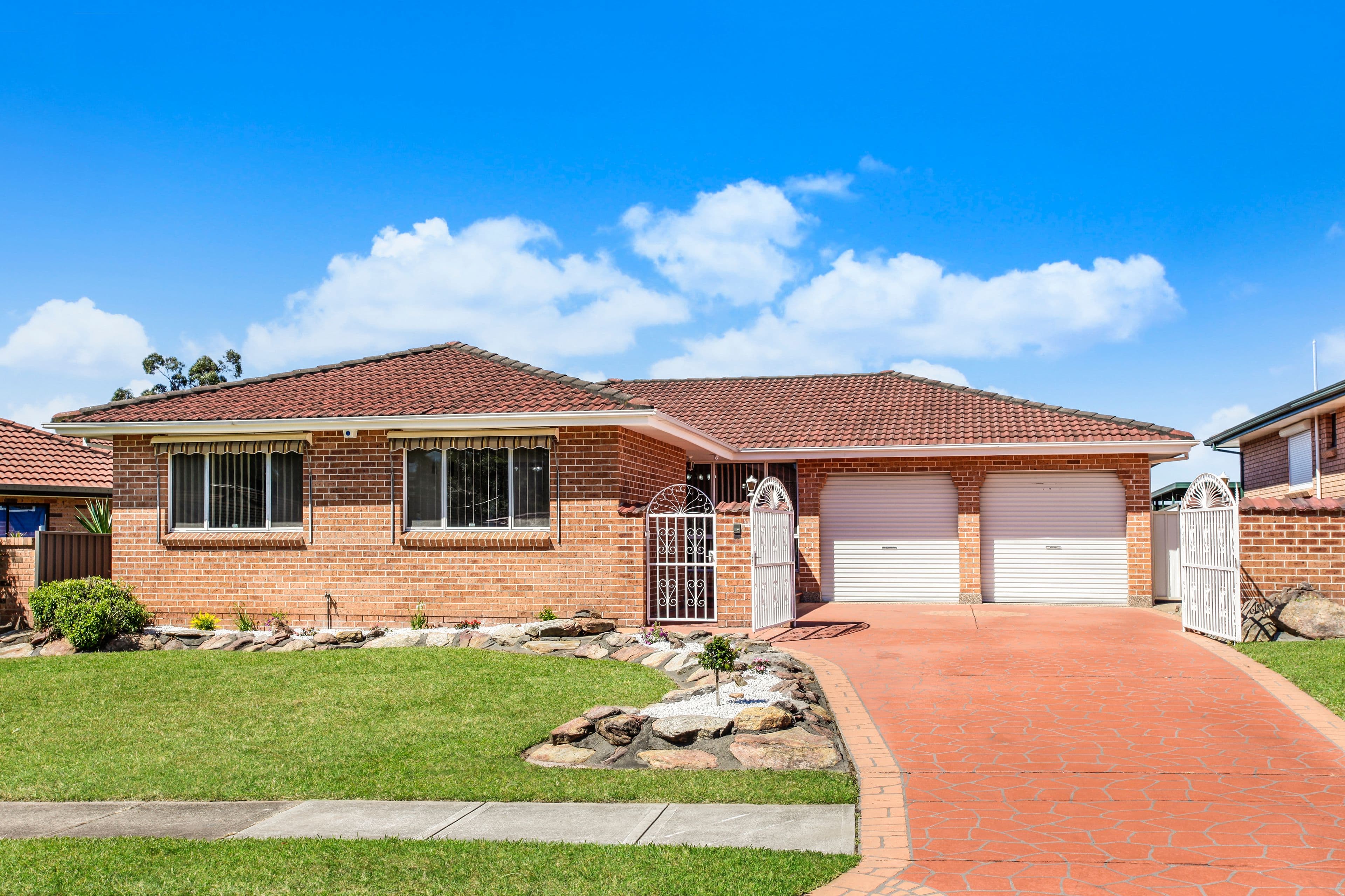 12 Condello Crescent, Edensor Park - Image 1