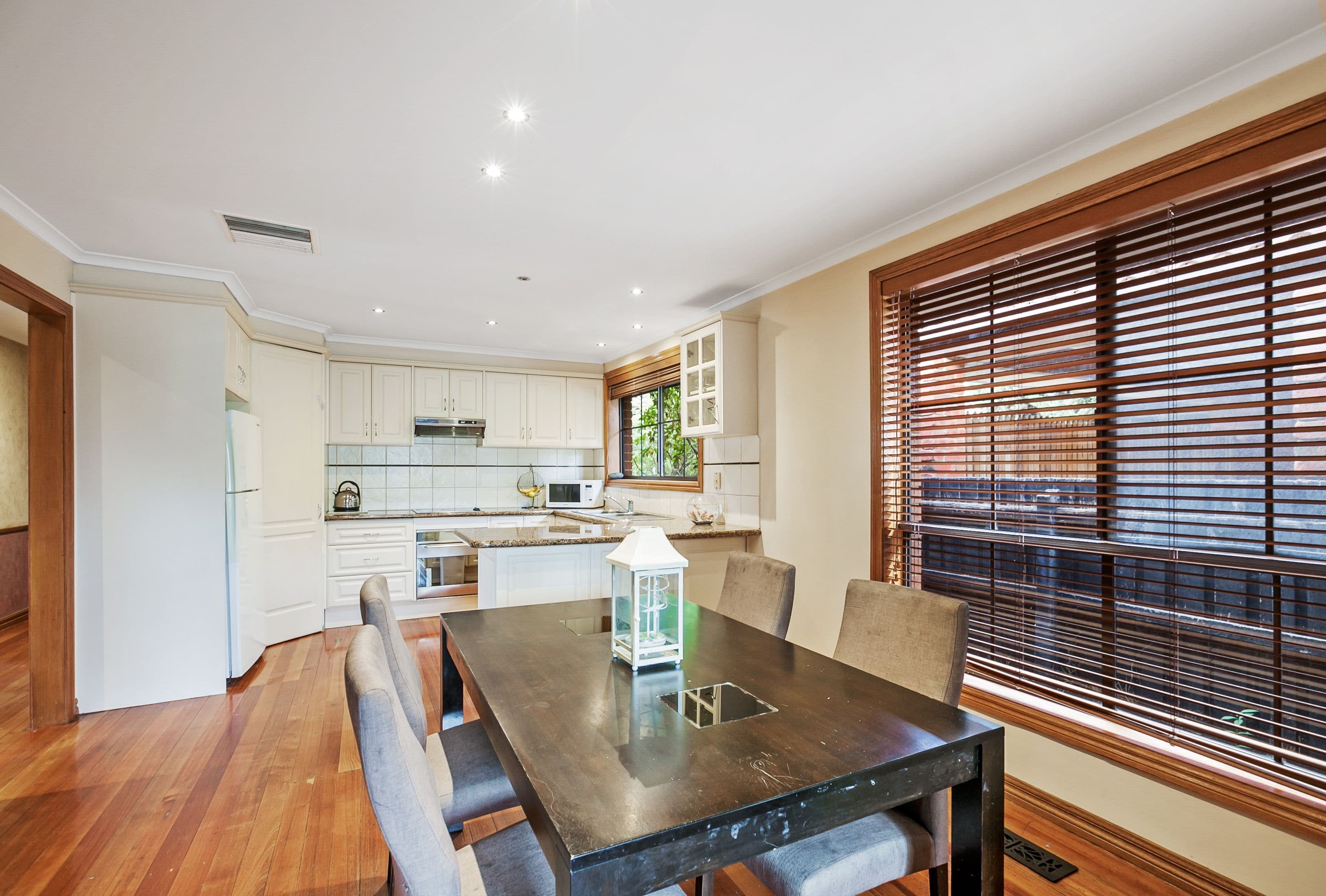 35 Cunningham Drive, Mill Park VIC 3082, Mill Park - Thumbnail 4