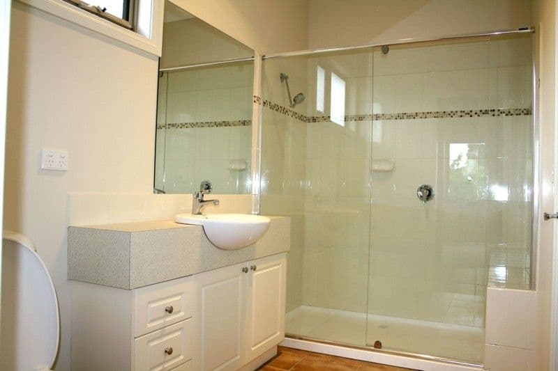 1 Joyhill Avenue, BOX HILL SOUTH VIC 3128, Box Hill South - Thumbnail 4