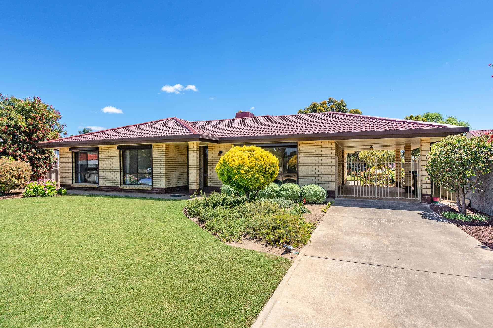 11 Garden Crescent, Murray Bridge SA 5253, Murray Bridge - Image 1