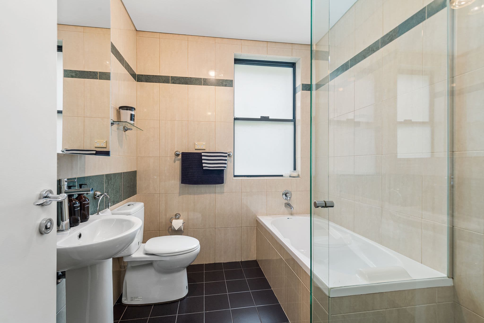 1A Booth Street, Annandale NSW 2038, Annandale - Thumbnail 6