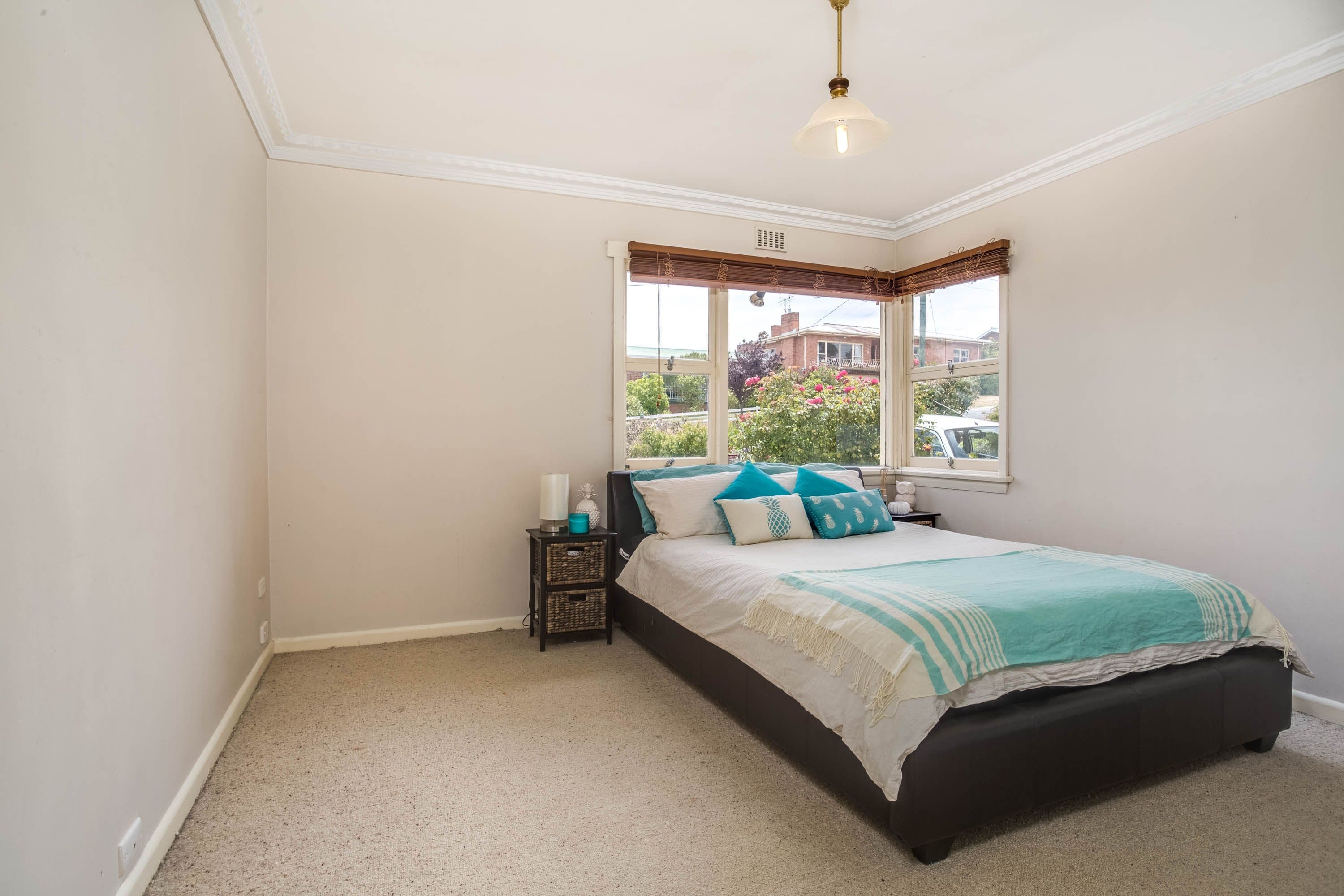 21 Ronneby Road, Newnham TAS 7248, Newnham - Thumbnail 5