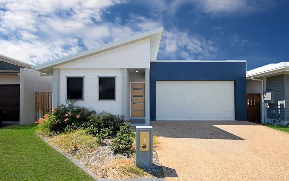 54 Lawrie Avenue, Oonoonba QLD 4811, Oonoonba - Image 1