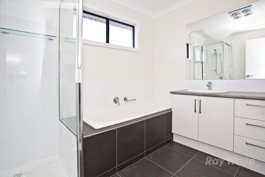 1 Sykes Avenue, FERNTREE GULLY VIC 3156, Ferntree Gully - Thumbnail 5