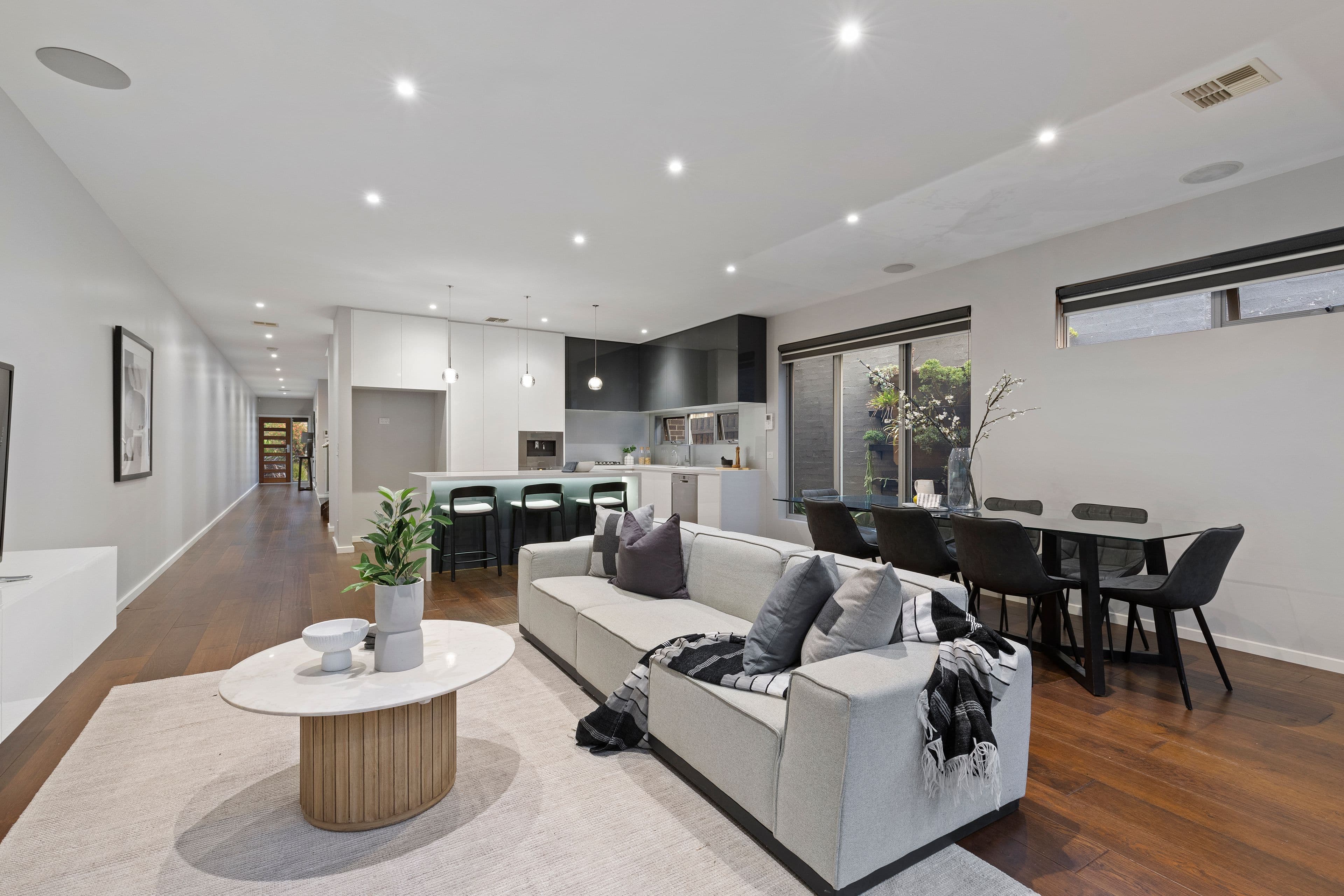37a Evesham Road, Cheltenham VIC 3192, Cheltenham - Thumbnail 3
