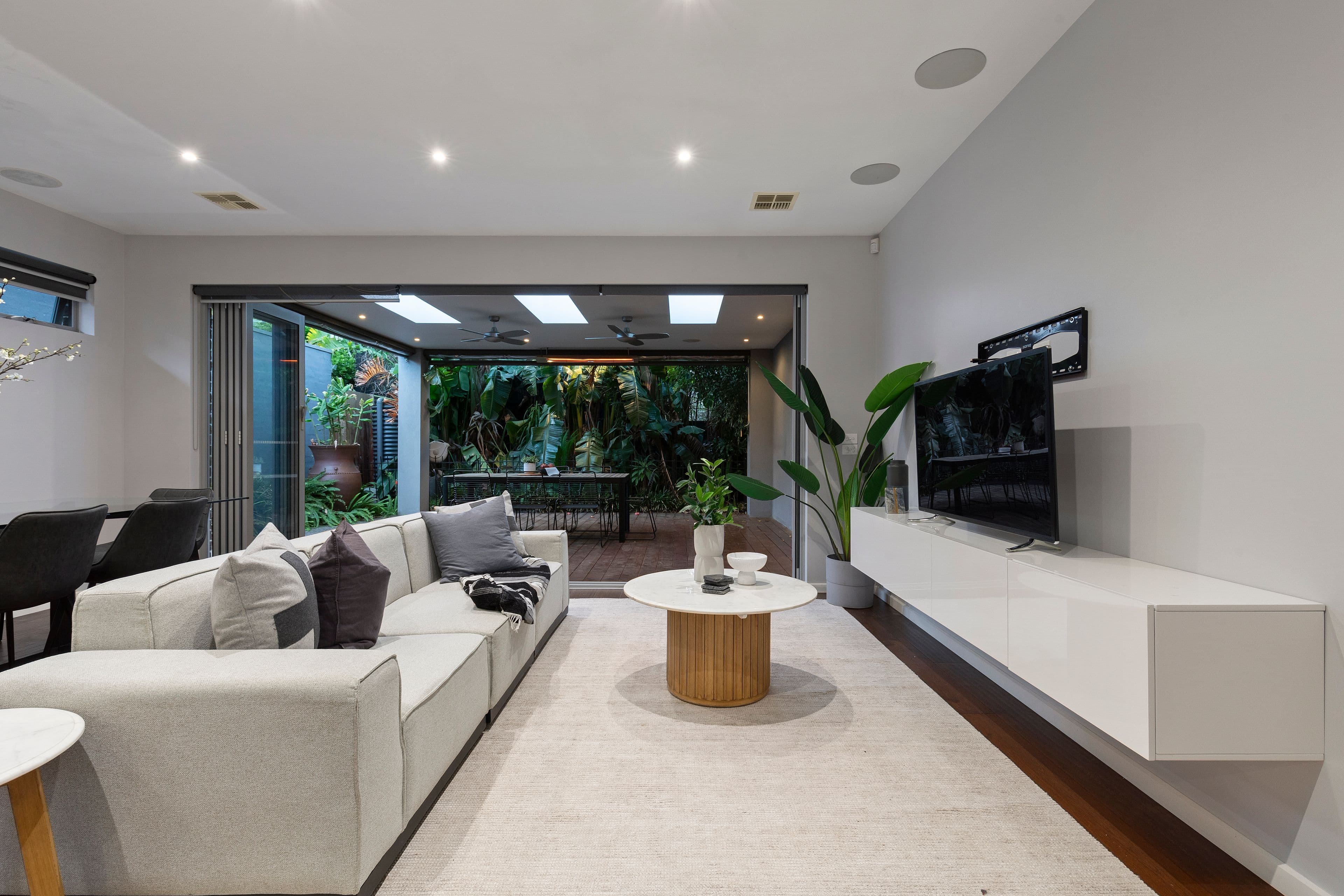 37a Evesham Road, Cheltenham VIC 3192, Cheltenham - Thumbnail 4