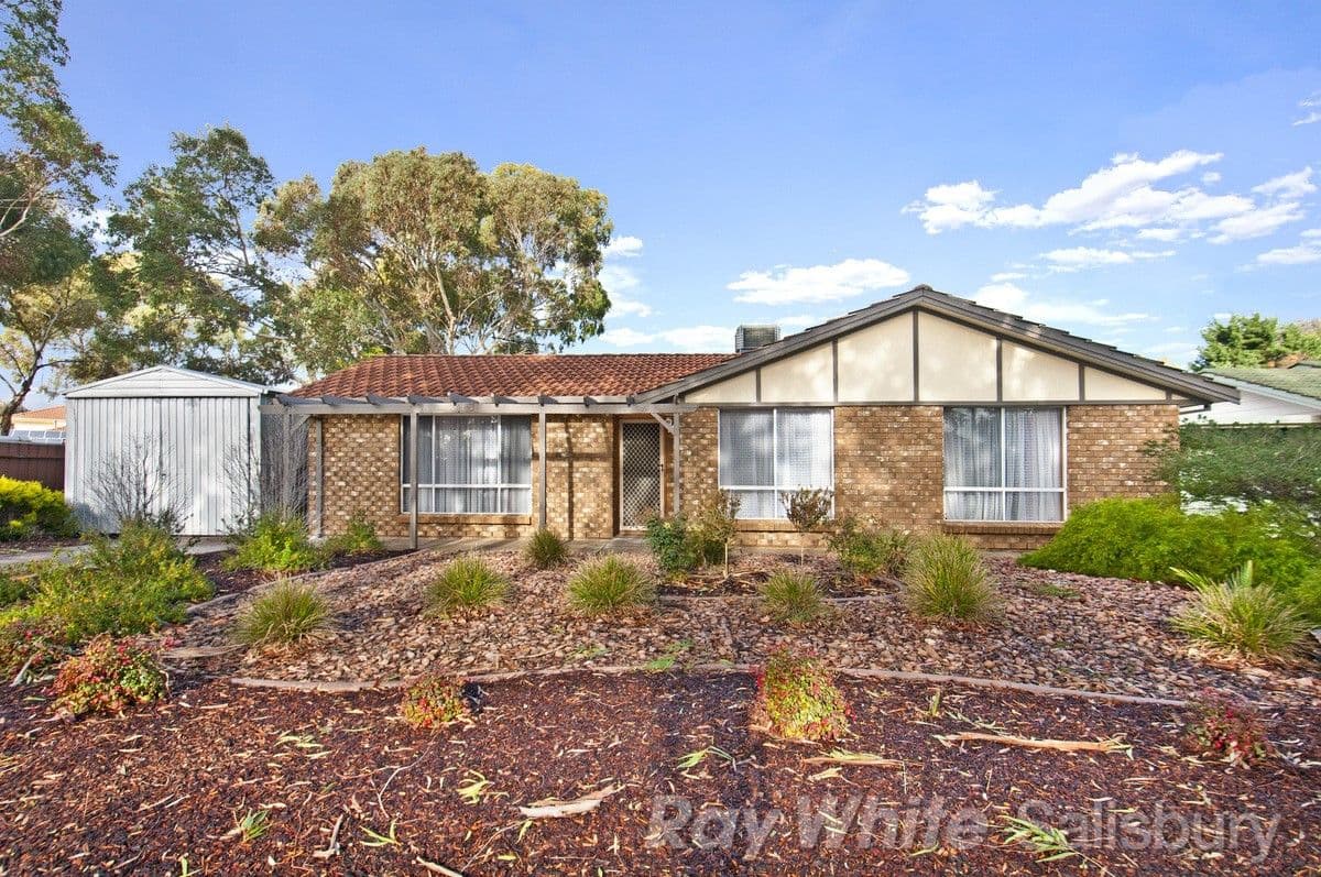 6 Prescott Close, Paralowie SA 5108, Paralowie - Image 1