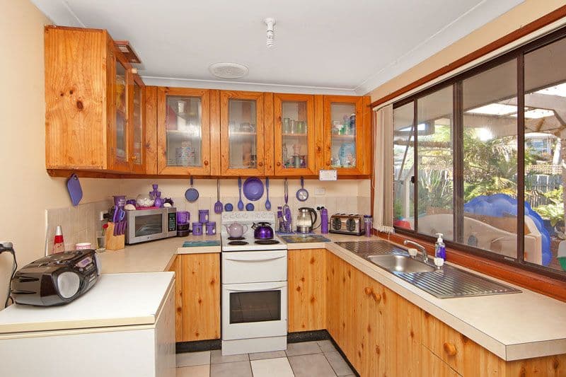 7 Rawsthorne Court, BATEAU BAY NSW 2261, Bateau Bay - Thumbnail 2