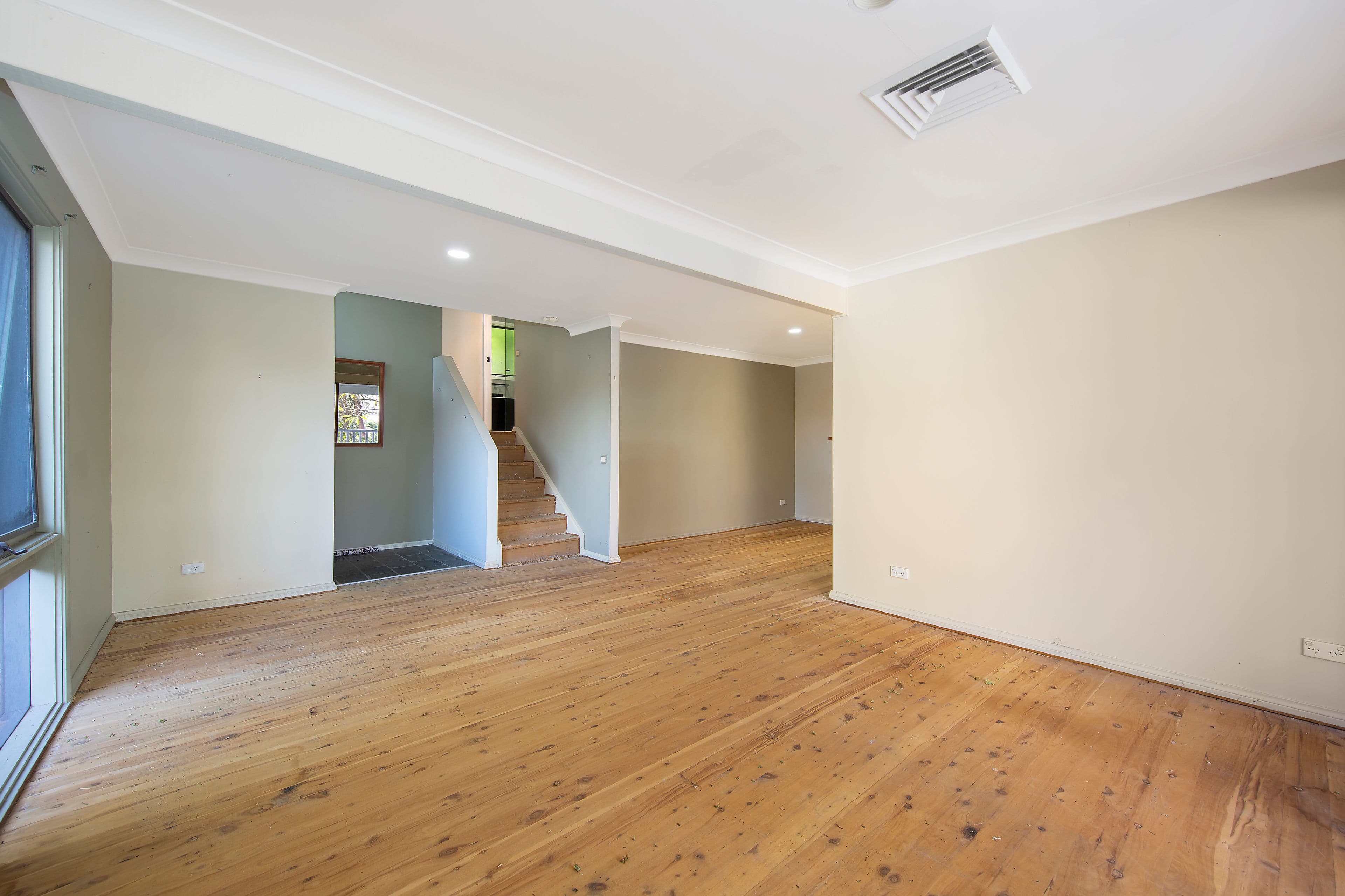 18 Donegal Road, Berkeley Vale NSW 2261, Berkeley Vale - Thumbnail 3