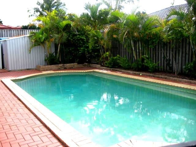 7 Makemo Street, Pacific Pines QLD 4211, Pacific Pines - Thumbnail 3