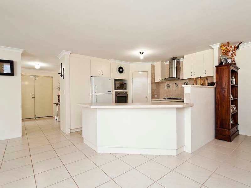 21 Baskerville Crescent, BALDIVIS WA 6171, Baldivis - Thumbnail 6