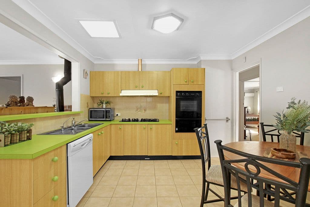 7 Fernlea Place, Canley Heights NSW 2166, Canley Heights - Thumbnail 3