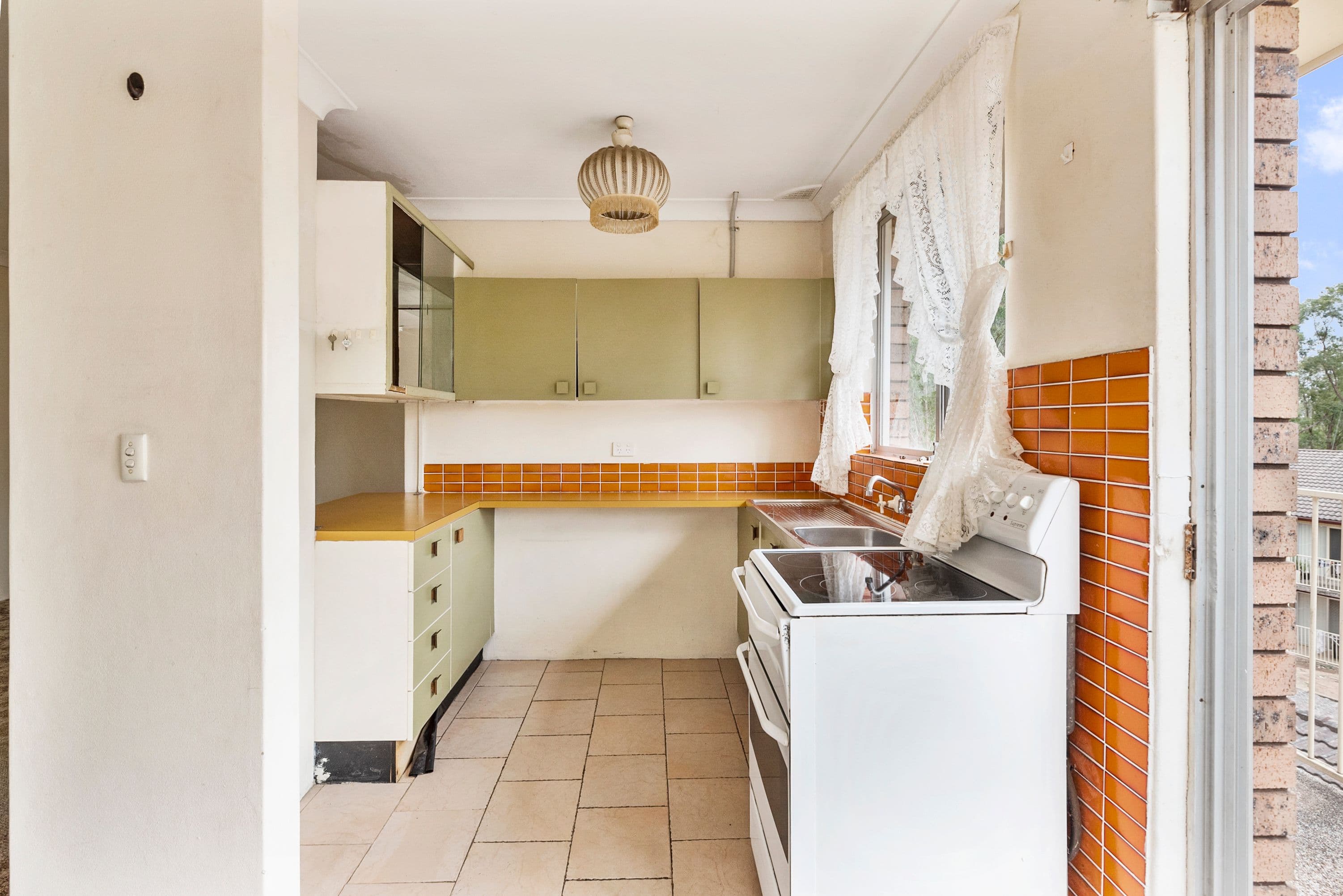 1 Lavinia Place, Ambarvale - Thumbnail 4
