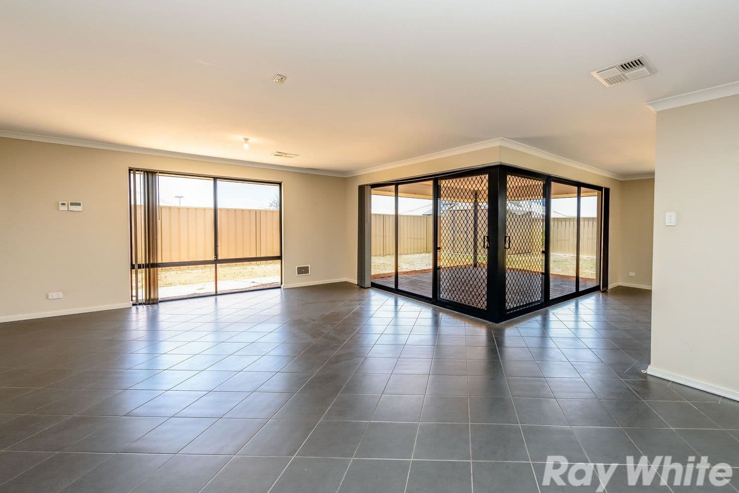 41 Sail Boulevard, Sunset Beach WA 6530, Sunset Beach - Thumbnail 6