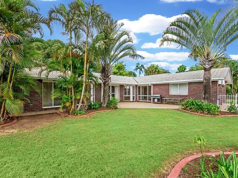 8 Nevada Place, Oxenford QLD 4210, Oxenford - Thumbnail 2