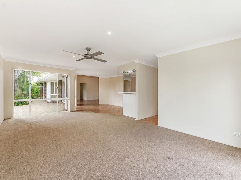8 Nevada Place, Oxenford QLD 4210, Oxenford - Thumbnail 7