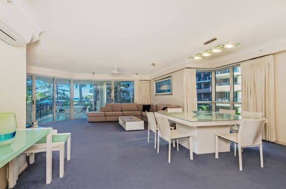 7 'Oceana on Broadbeach' 100 Old Burleigh Road, BROADBEACH QLD 4218, Broadbeach - Thumbnail 4