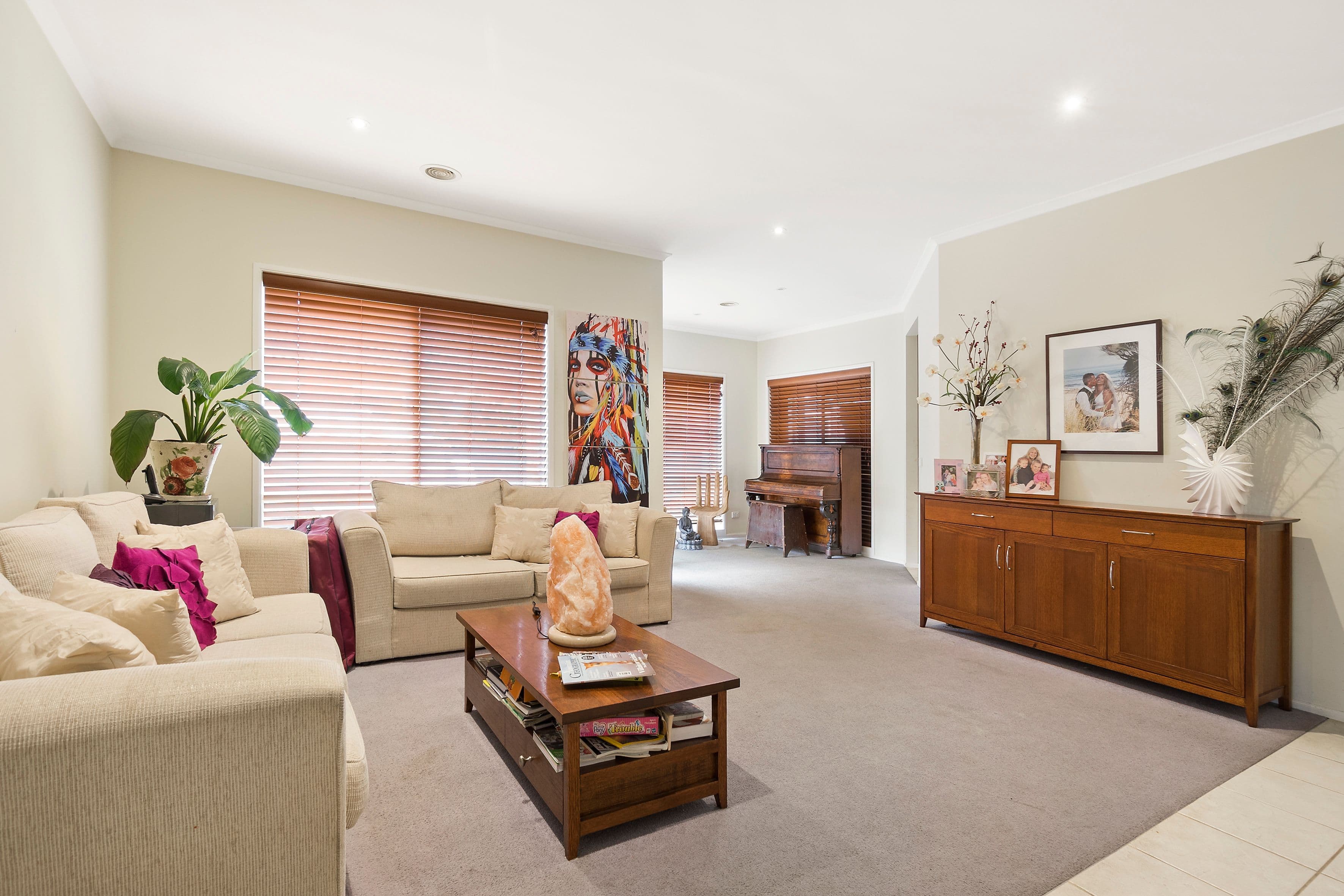 6 Sassari Court, Point Cook VIC 3030, Point Cook - Thumbnail 4