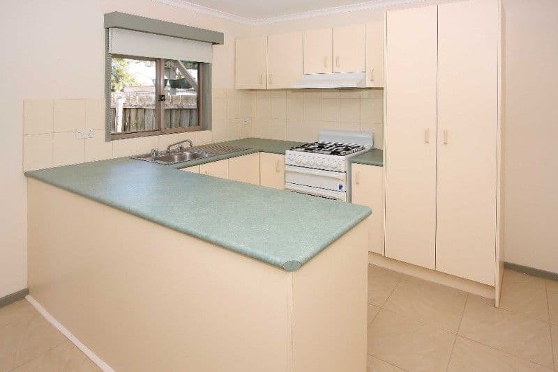 23 Benjamin Close, BUNDOORA VIC 3083, Bundoora - Thumbnail 3