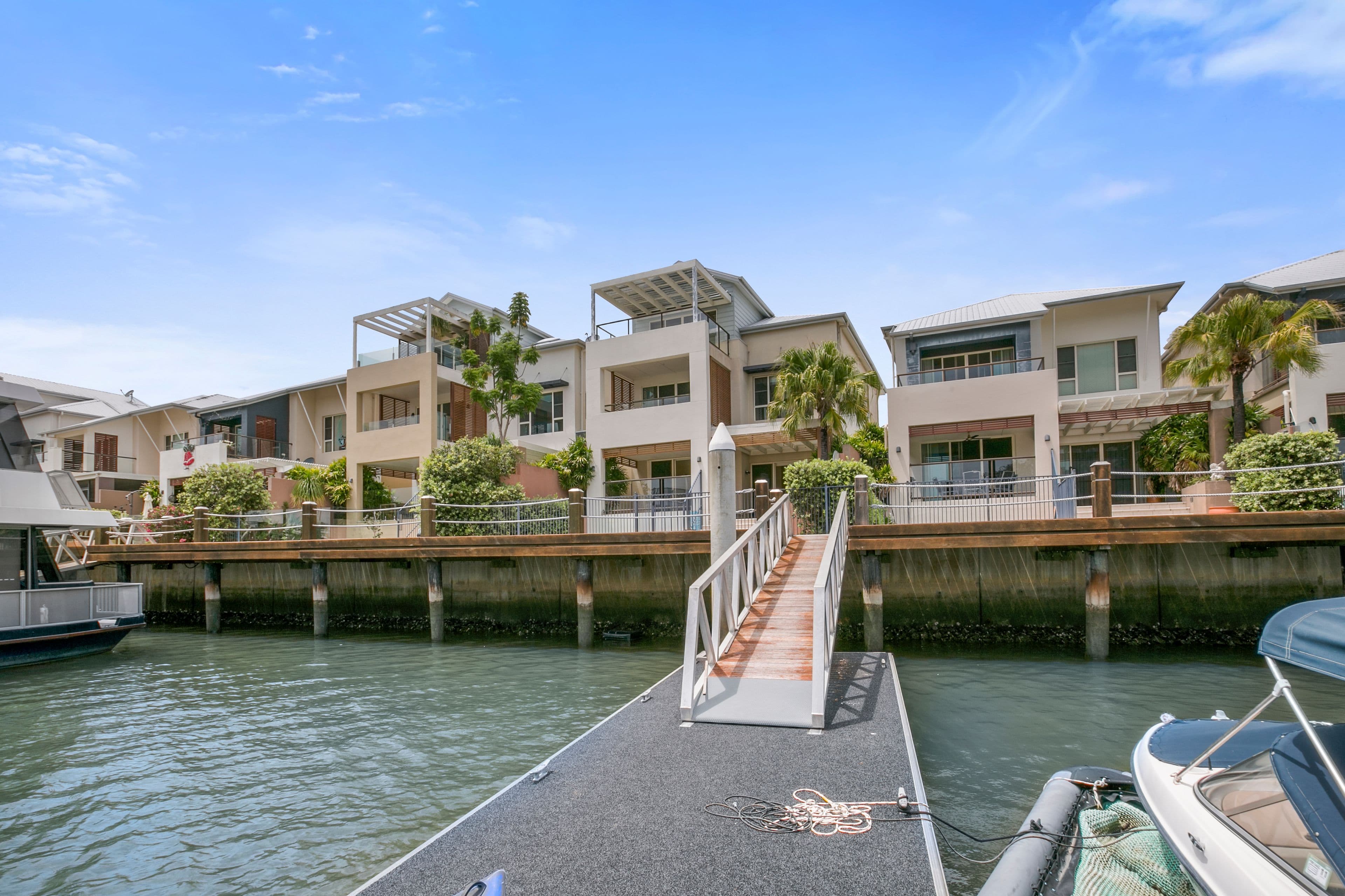 46 Brindabella Close, Coomera Waters QLD 4209, Coomera Waters - Thumbnail 3
