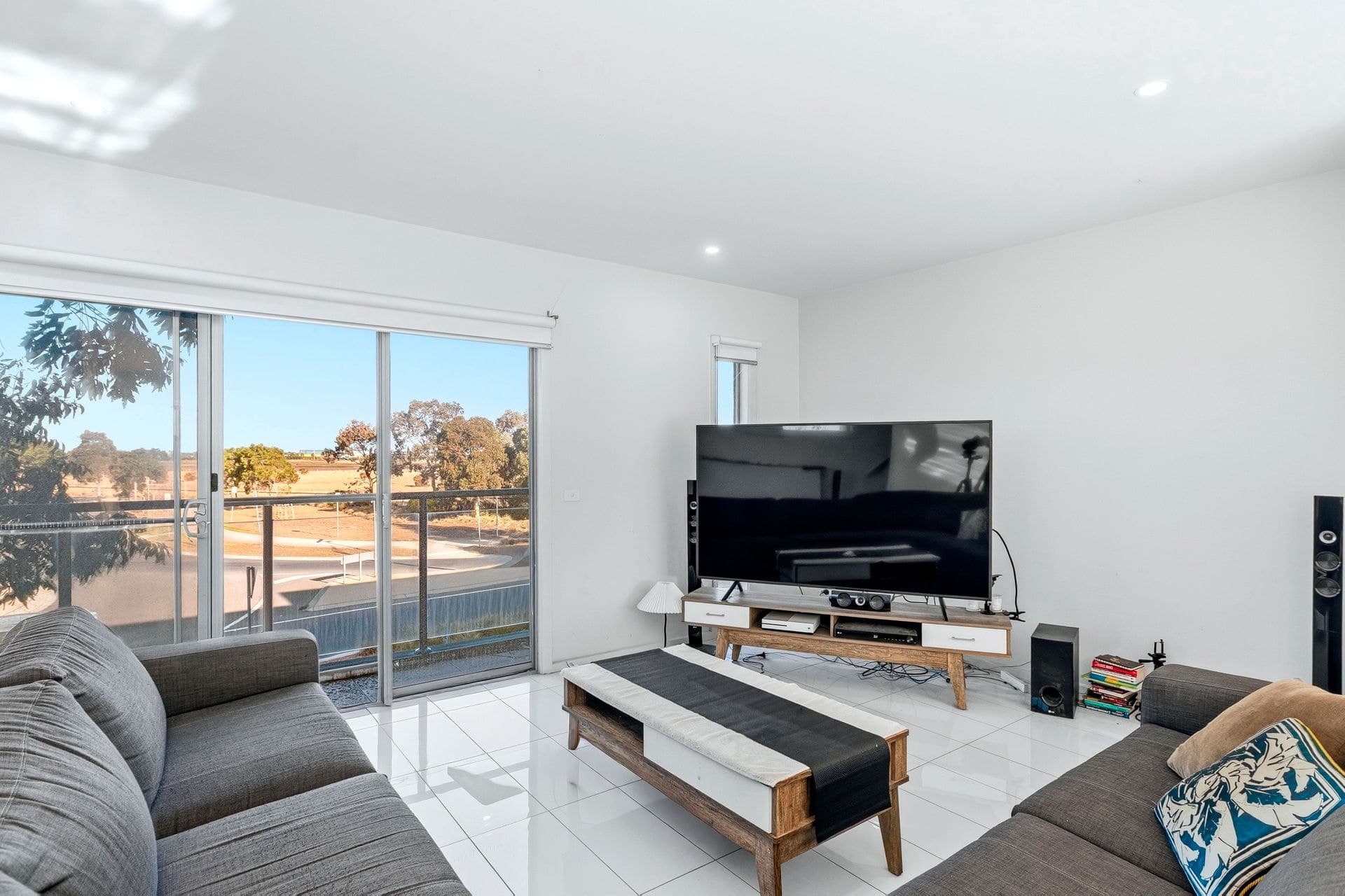 82 Ashcroft Avenue, Williams Landing, VIC, 3027, Williams Landing - Thumbnail 5