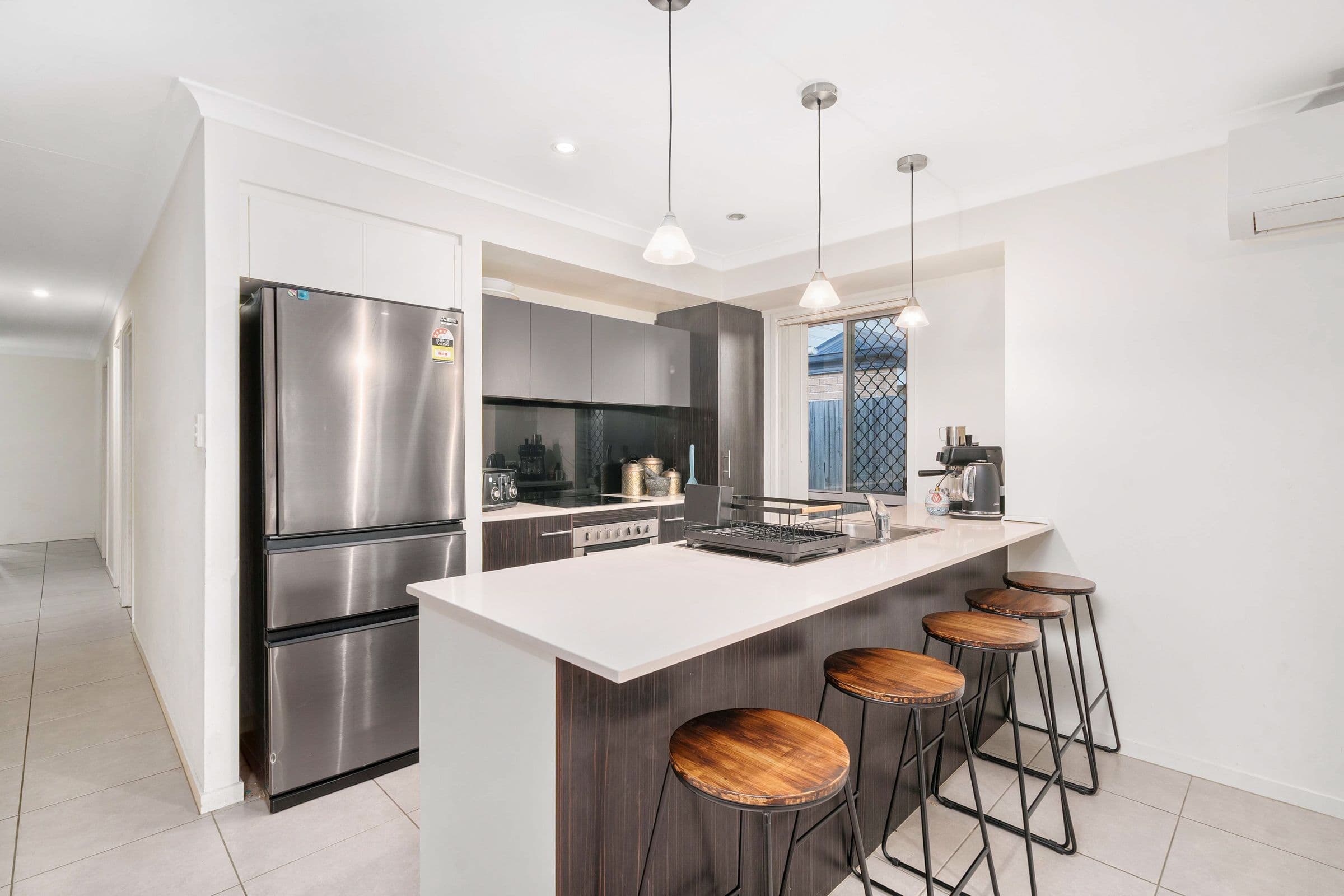 16 Gordon Crescent, Mango Hill QLD 4509, Mango Hill - Thumbnail 2