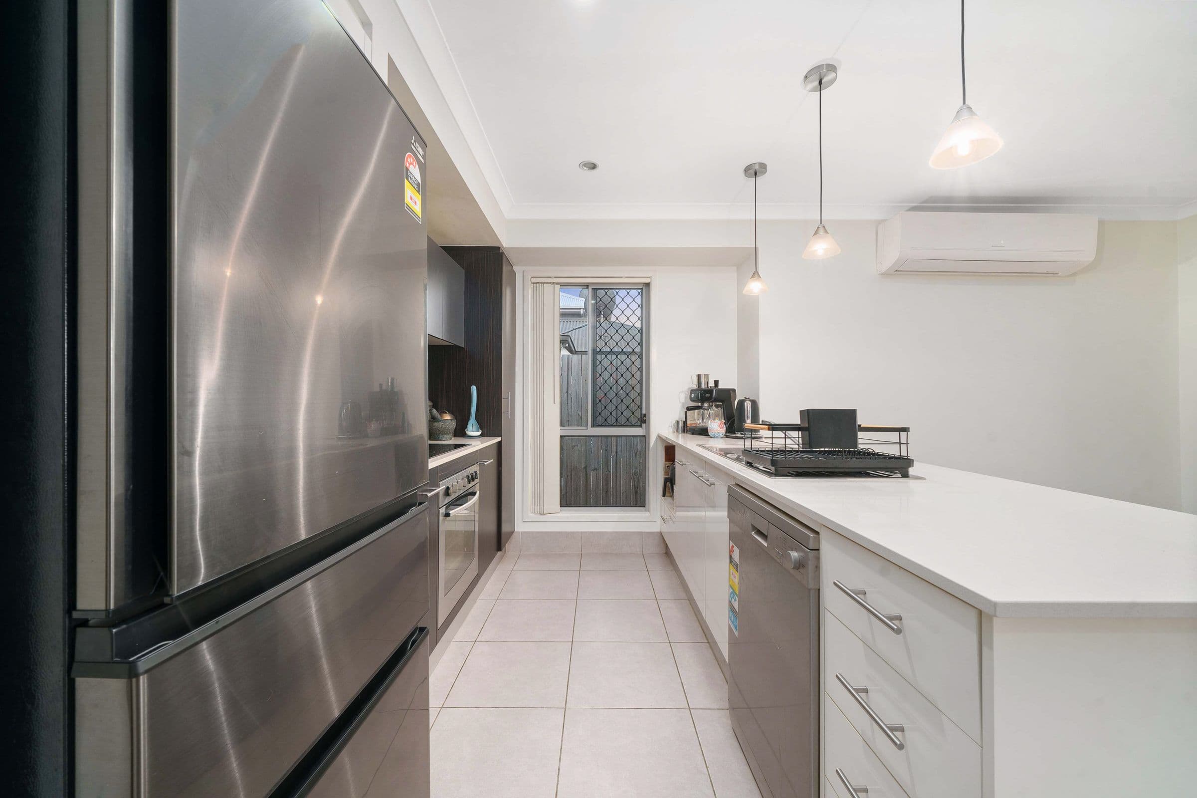 16 Gordon Crescent, Mango Hill QLD 4509, Mango Hill - Thumbnail 3