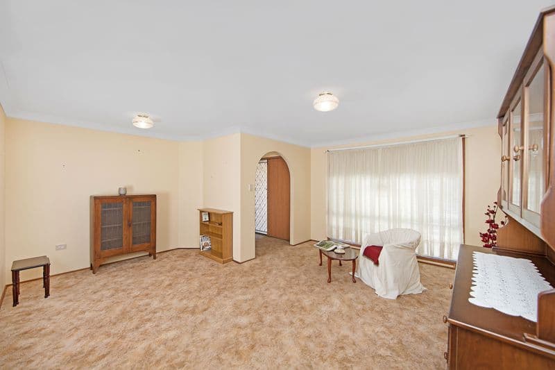 52 Sir Joseph Banks Drive, Bateau Bay NSW 2261, Bateau Bay - Thumbnail 2