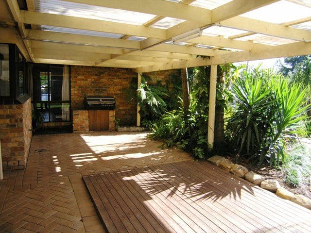 12 Woodview Avenue, LISAROW NSW 2250, Lisarow - Thumbnail 2