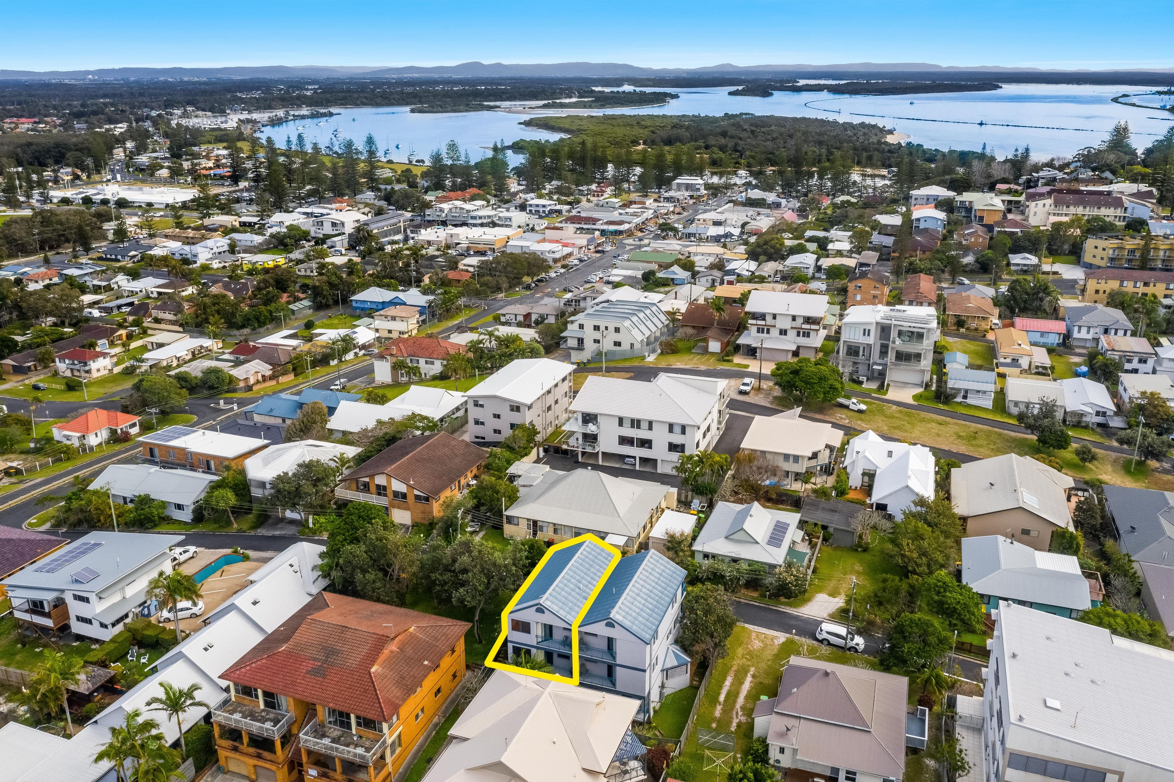 1/10 Henson Lane, Yamba NSW 2464, Yamba - Thumbnail 3