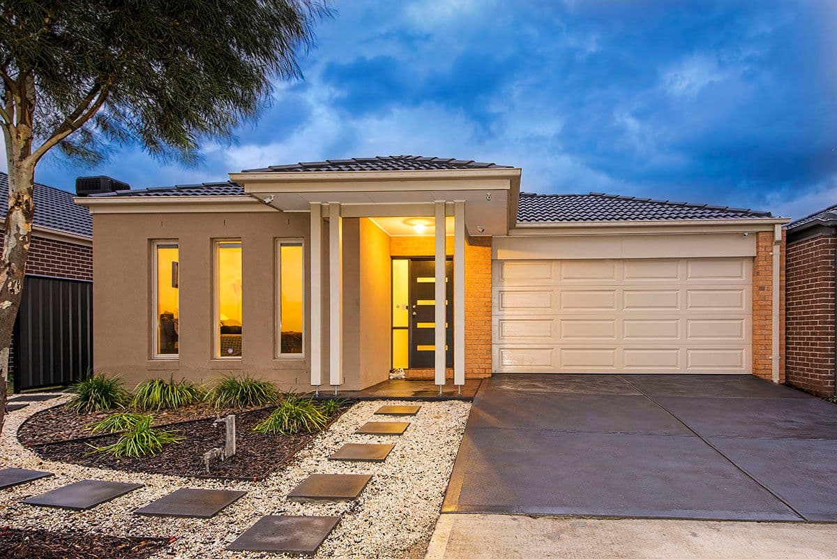 4 Dorset Walk, MERNDA VIC 3754, Mernda - Image 1