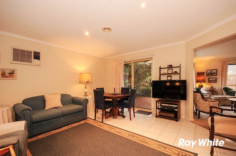 8 Mendora Crescent, Wantirna South VIC 3152, Wantirna South - Thumbnail 4