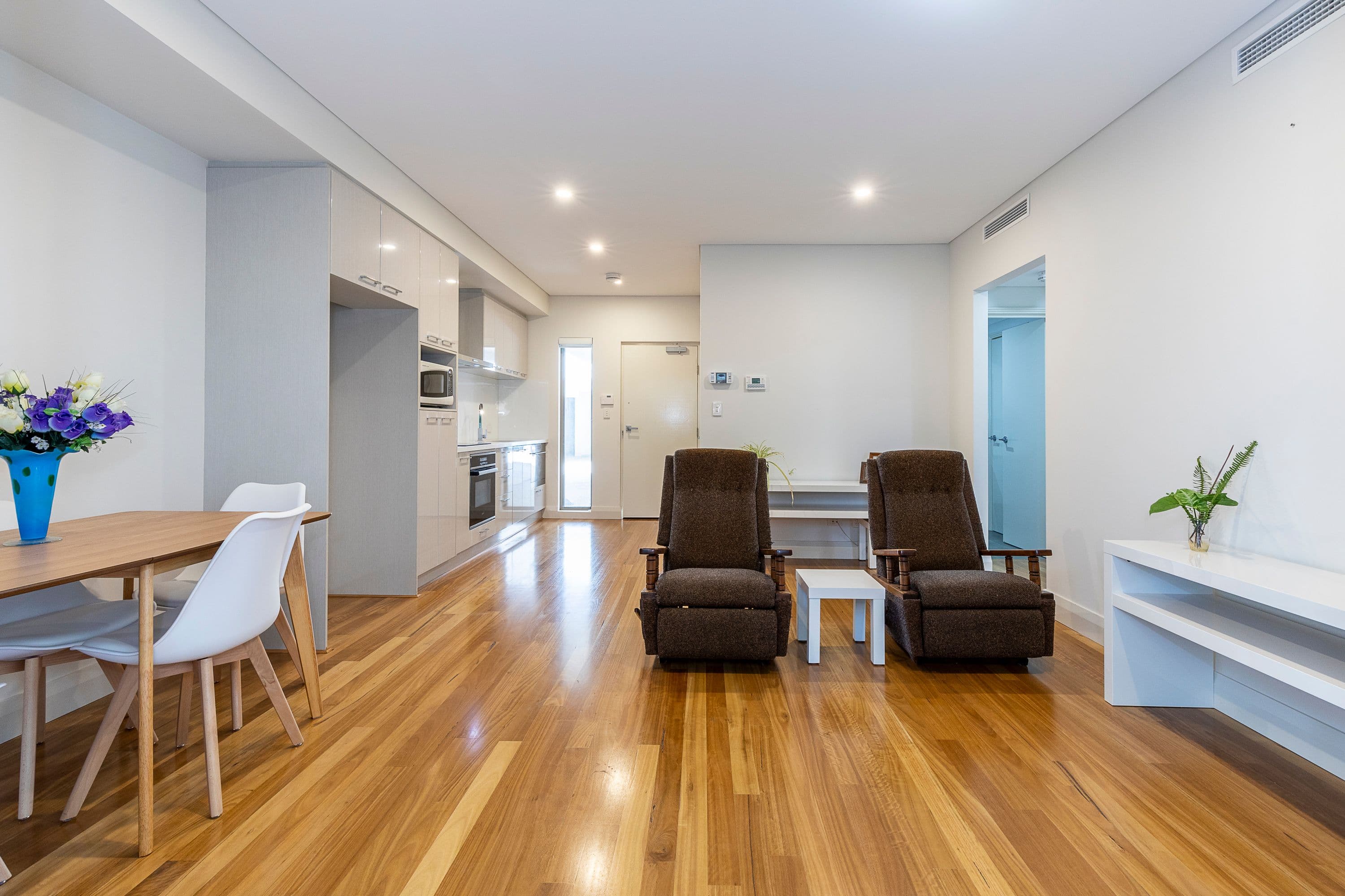 42 Shakespeare Street, Mount Hawthorn WA 6016, Mount Hawthorn - Thumbnail 3