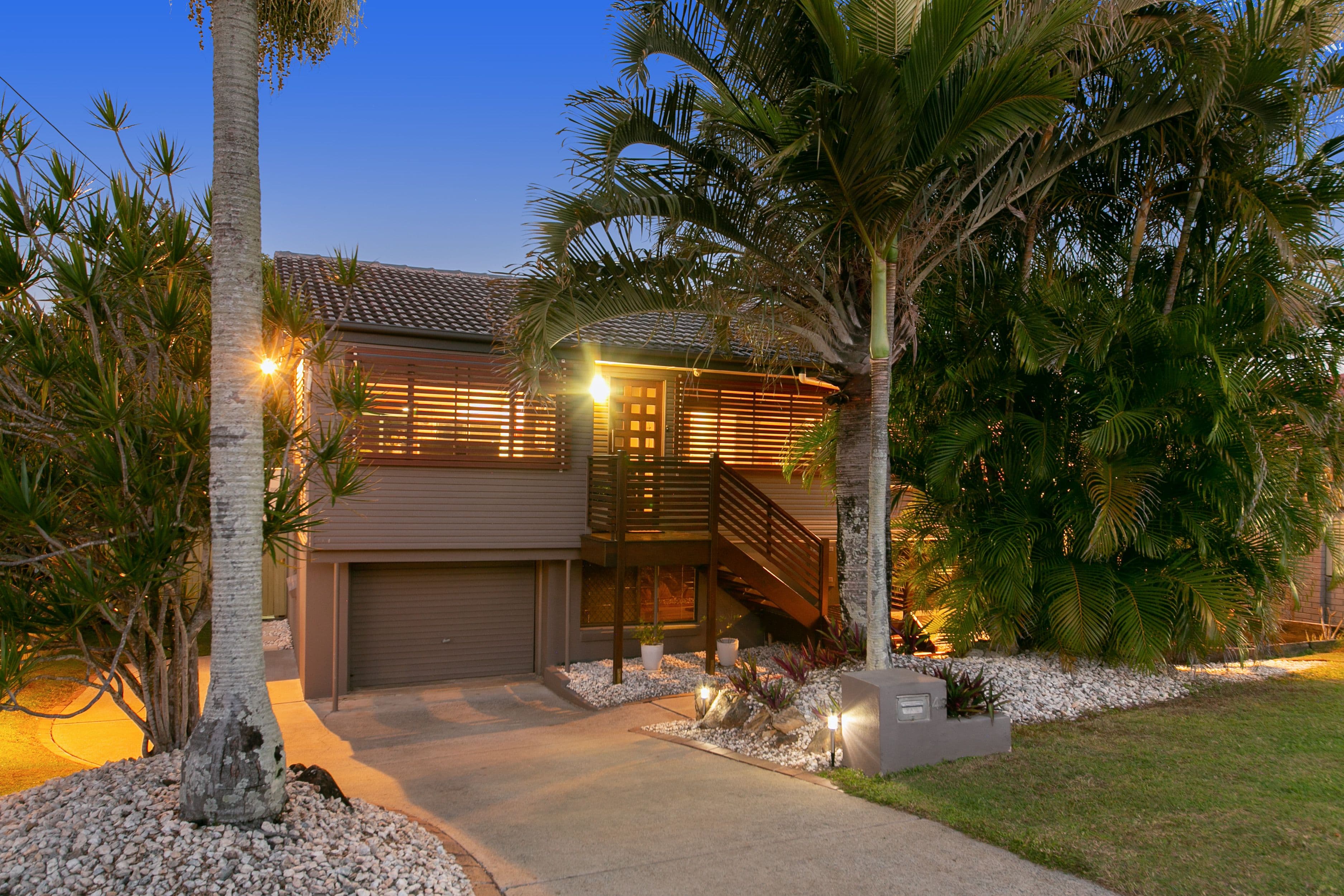 43 Valentia Street, Mansfield QLD 4122, Mansfield - Thumbnail 2