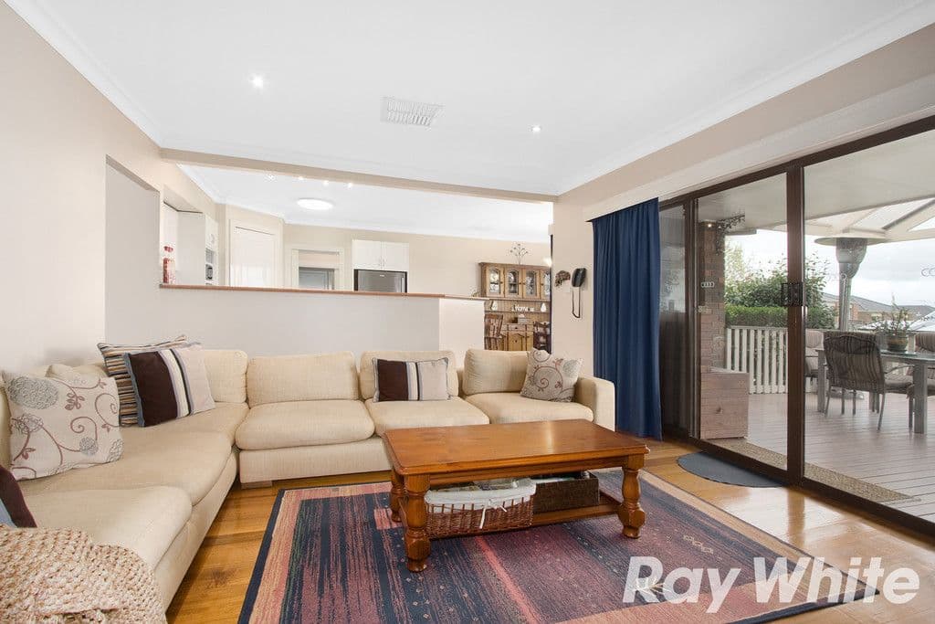 18 Donday Court, Pakenham VIC 3810, Pakenham - Thumbnail 4