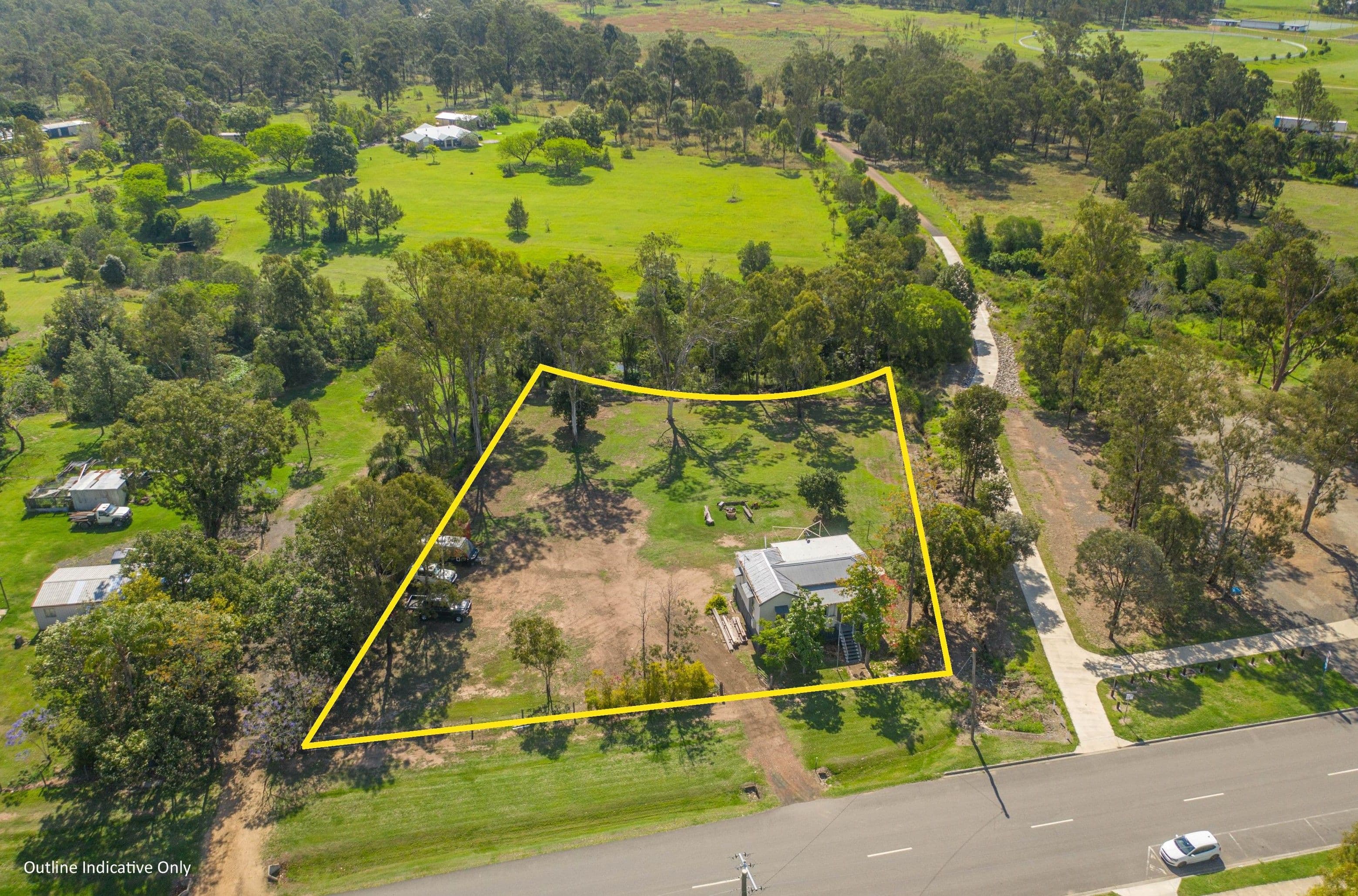 14 Clive Street, Fernvale QLD 4306, Fernvale - Thumbnail 3
