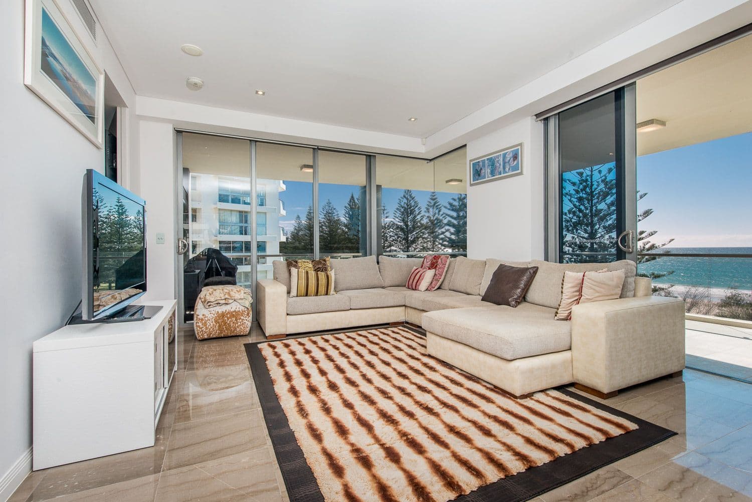 401 'Ivory' 200 The Esplanade, Burleigh Heads QLD 4220, Burleigh Heads - Image 1