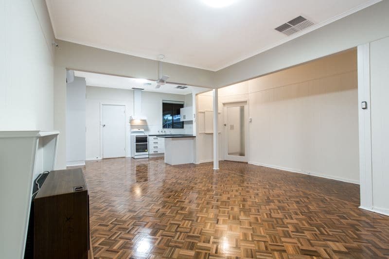 10 Allington Street, Elizabeth Grove SA 5112, Elizabeth Grove - Thumbnail 2