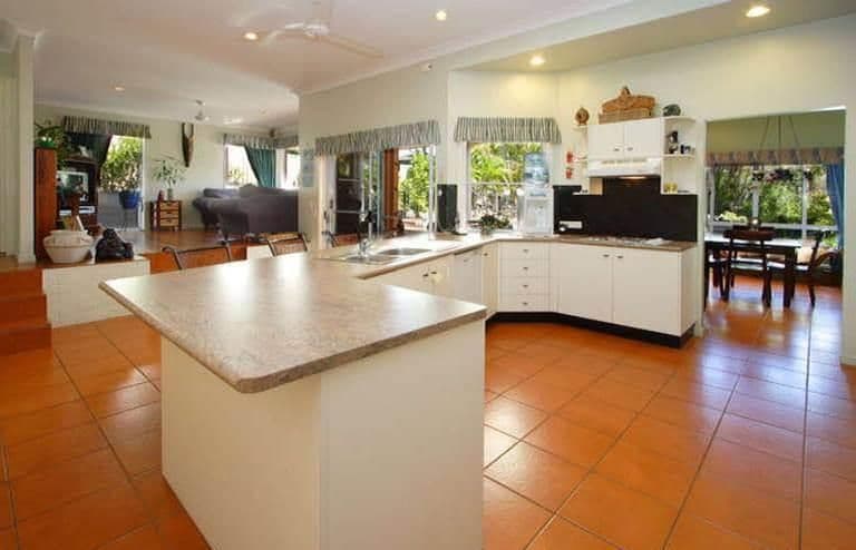 33 Coorie Crescent, Rosanna, Rosanna - Thumbnail 2