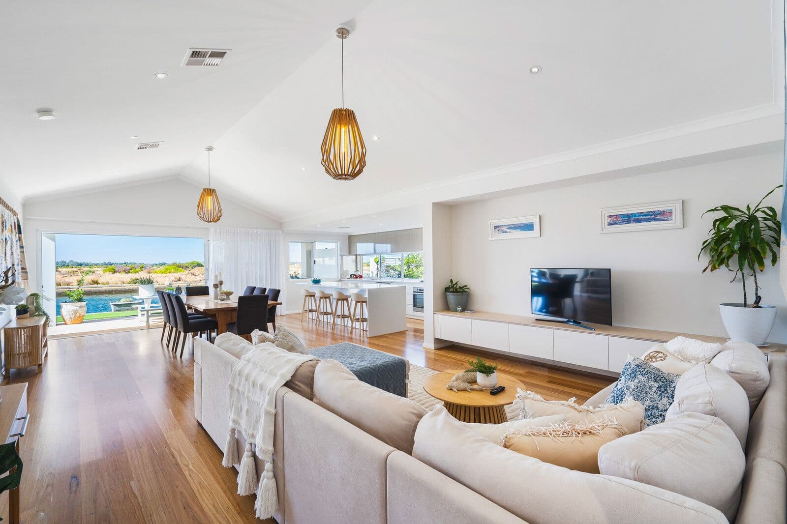20 Lanyard Boulevard, Geographe WA 6280, Geographe - Thumbnail 4