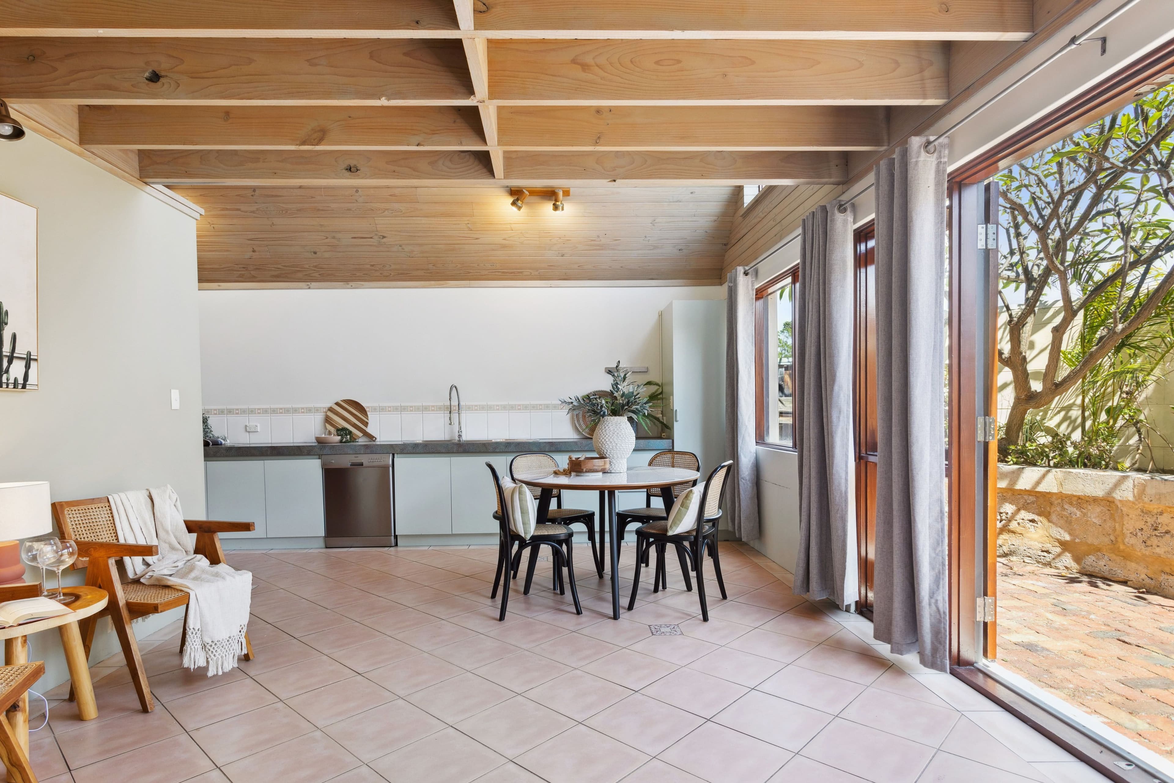 5A Martha Street, Beaconsfield WA 6162, Beaconsfield - Thumbnail 4