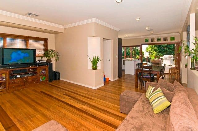 1467 Gold Coast Highway, PALM BEACH QLD 4221, Palm Beach - Thumbnail 4