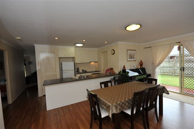 20 Willowburn Drive, ROCKVILLE QLD 4350, Rockville - Thumbnail 6