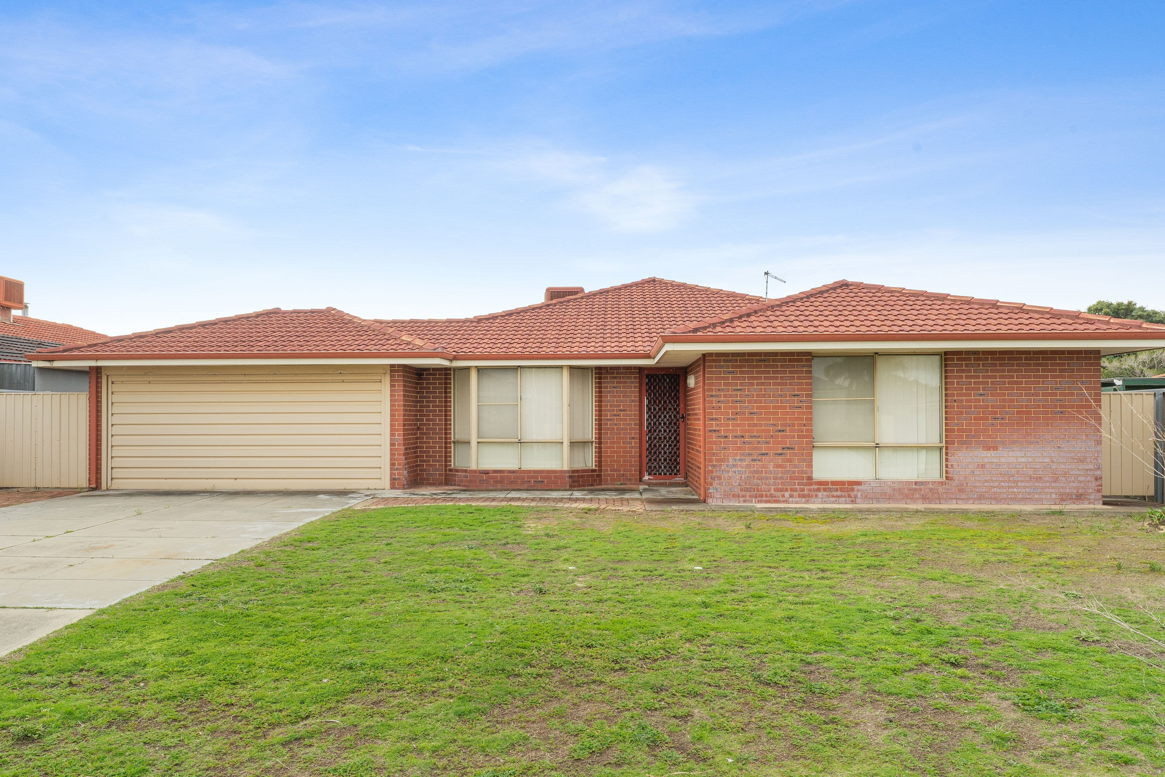44 Chelmsford Avenue, Port Kennedy WA 6172, Port Kennedy - Image 1