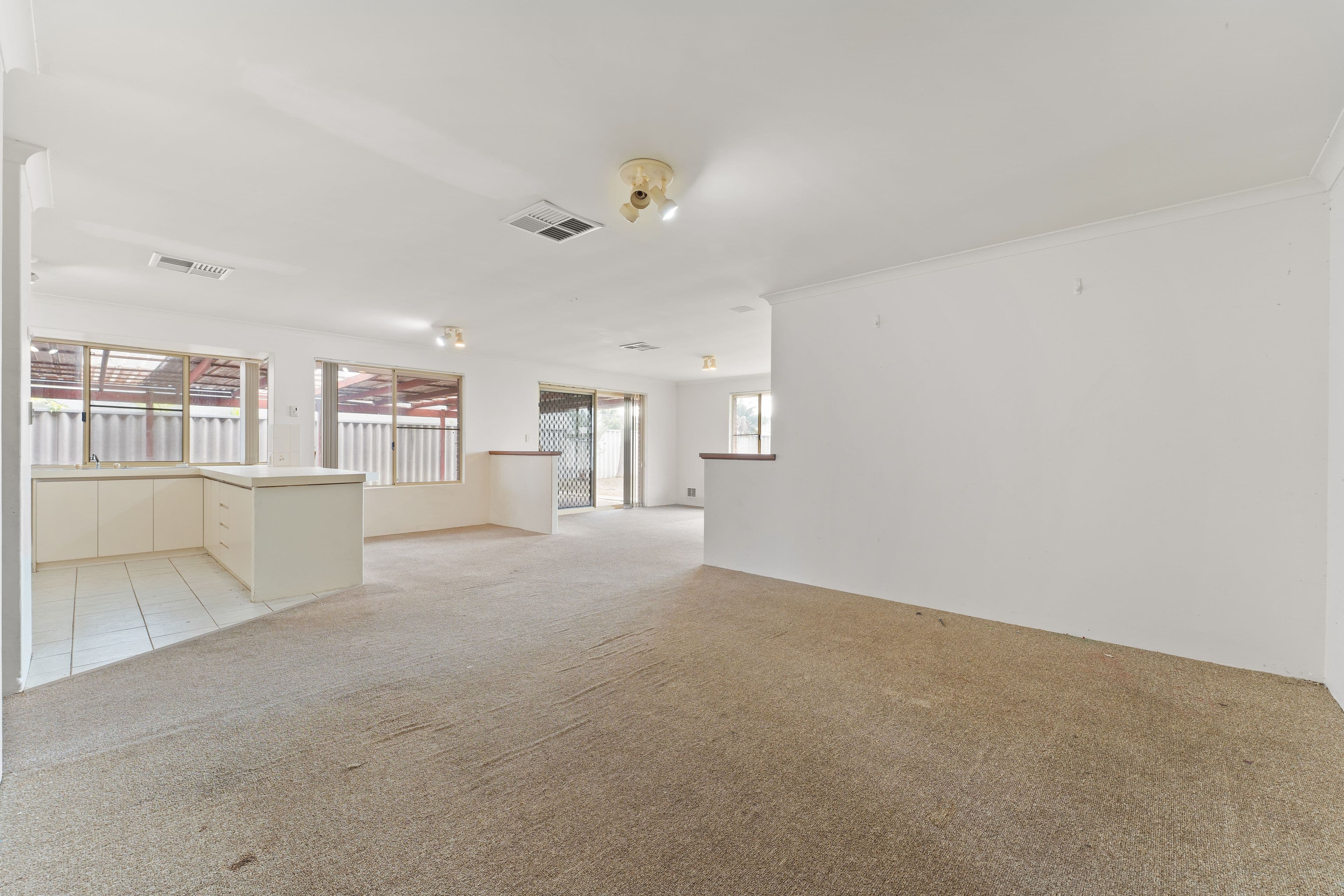 44 Chelmsford Avenue, Port Kennedy WA 6172, Port Kennedy - Thumbnail 3