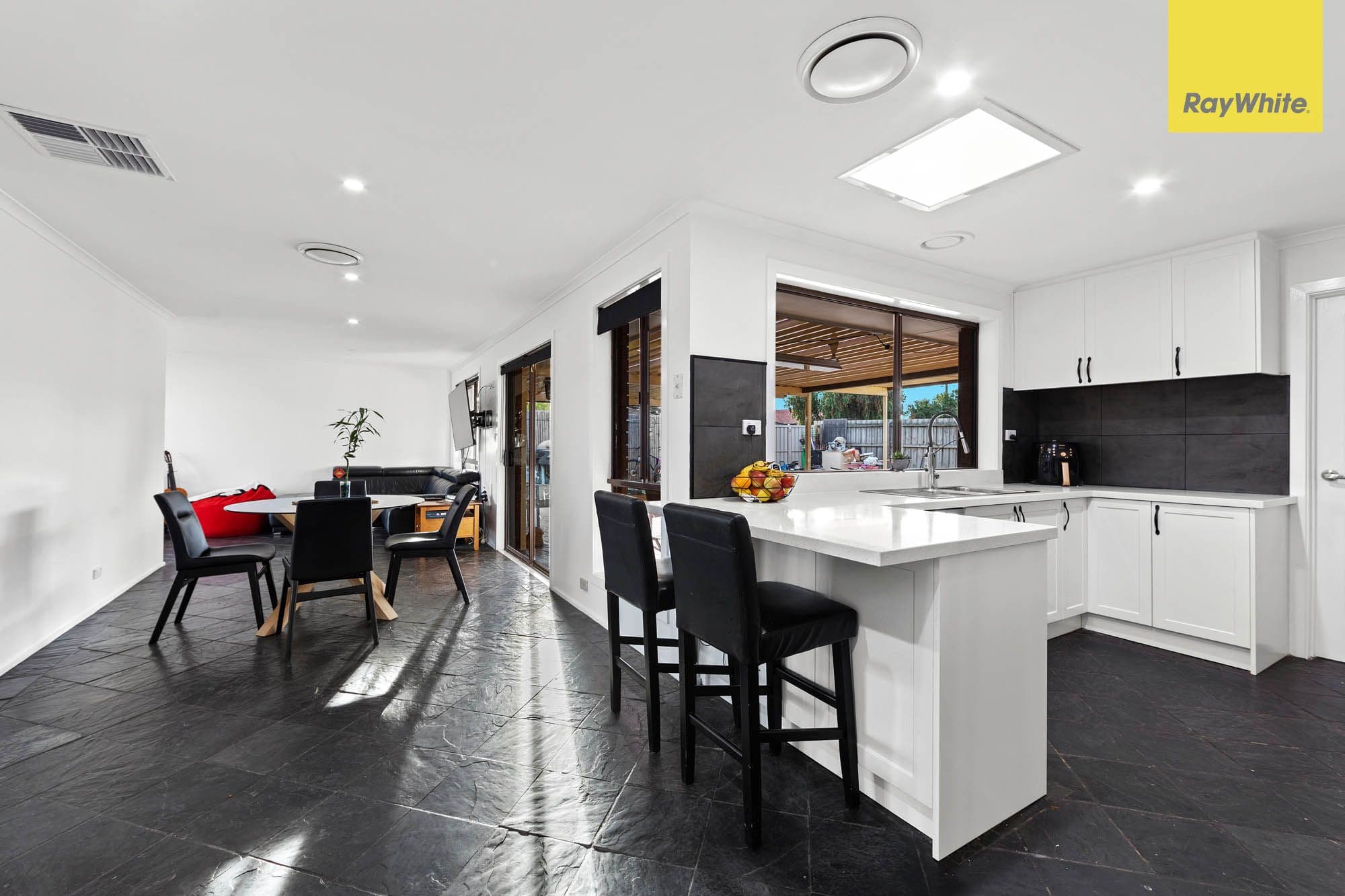 4 Paraburdoo Lane, Kings Park VIC 3021, Kings Park - Thumbnail 4