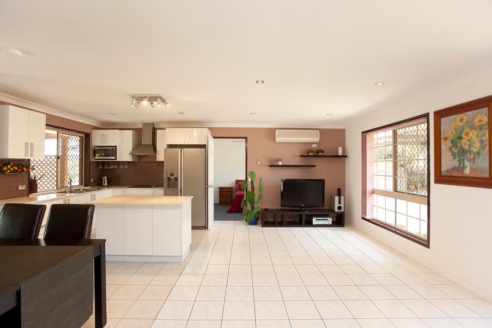 48 St Clair Crescent, WISHART QLD 4122, Wishart - Thumbnail 6